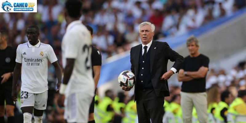 Ancelotti buồn bã vì thất bại