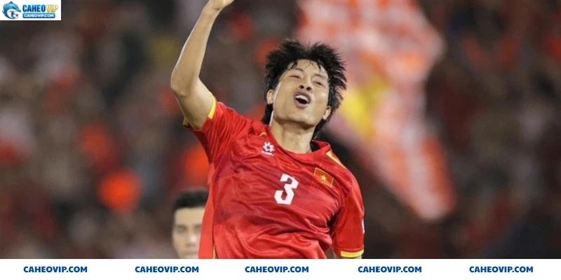Văn Vĩ được triệu tập lên đội tuyển Việt Nam
